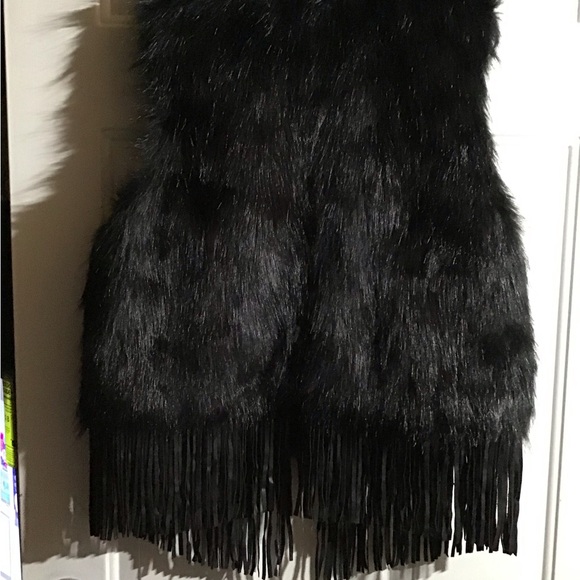 NWOT Marc New York luxury faux fur vest - Picture 2 of 3